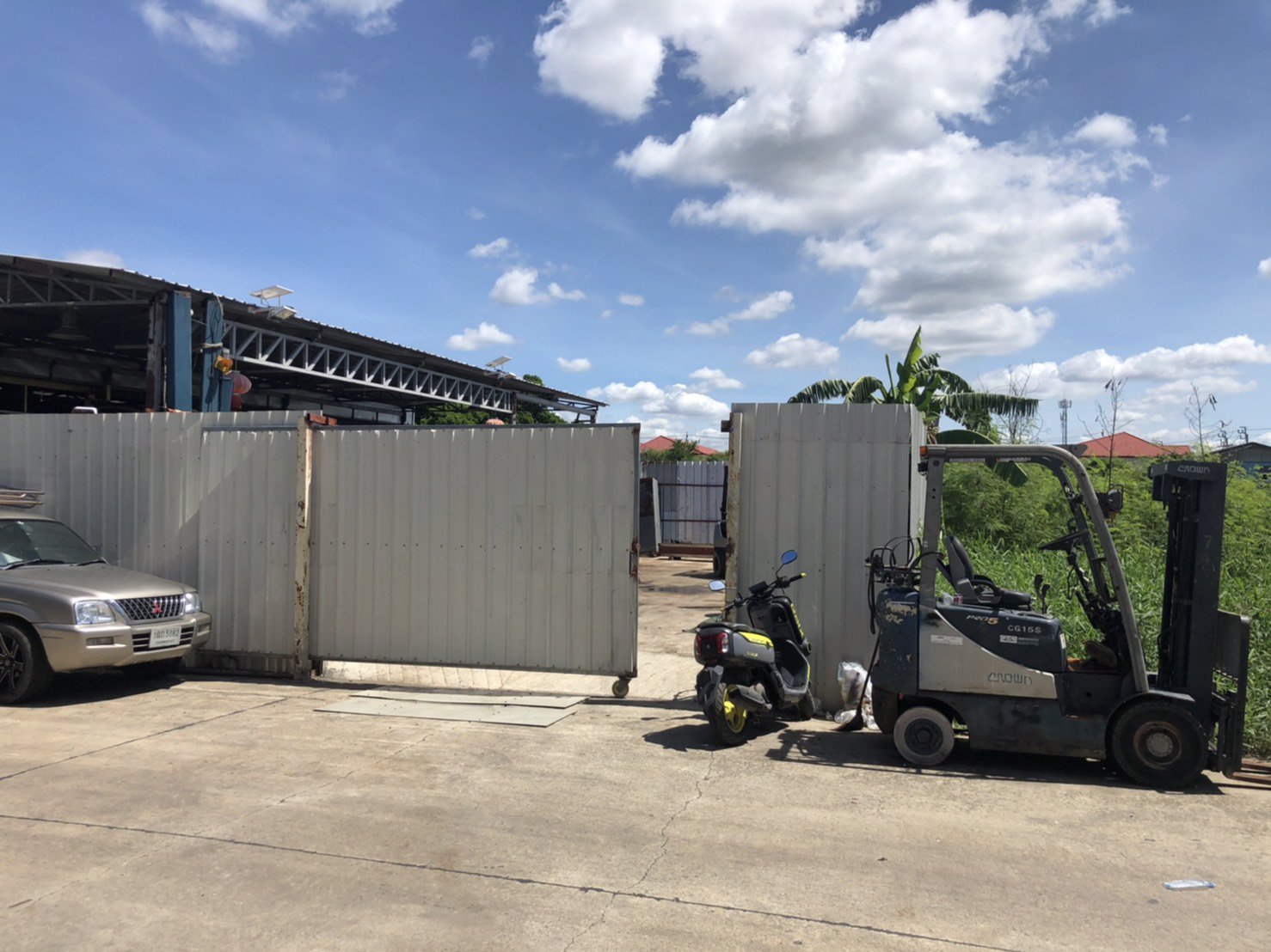 ขายที่ดิน-2งาน-พร้อมสิ่งปลูกสร้าง-ใกล้เทศบาลเมืองแพรกษาใหม่-สนใจติดต่อ-โทร-082-441-5799-line-