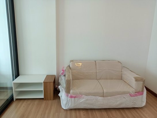 ให้เช่า-j-condo-สาทร-กัลปพฤกษ์-ตึก-a-ชั้น-18-วิวสระว่ายน้ำ