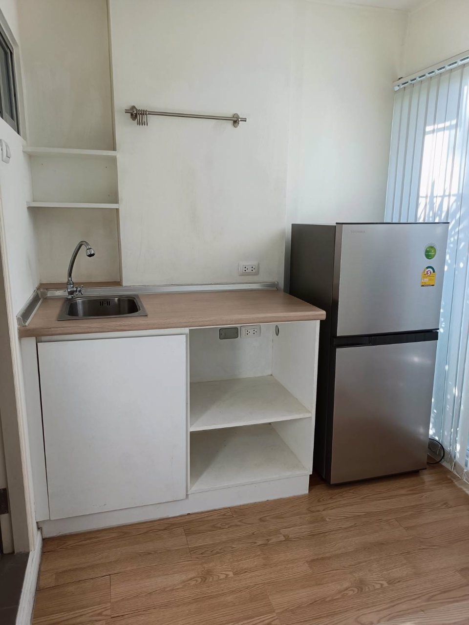 ขายคอนโดลุมพินีวิลล์-อ่อนนุช-ลาดกระบัง-พร้อมผู้เช่า-ตึก-c-ชั้น-1-วิวสระว่ายน้ำ-ซอยลาดกระบัง-14-1