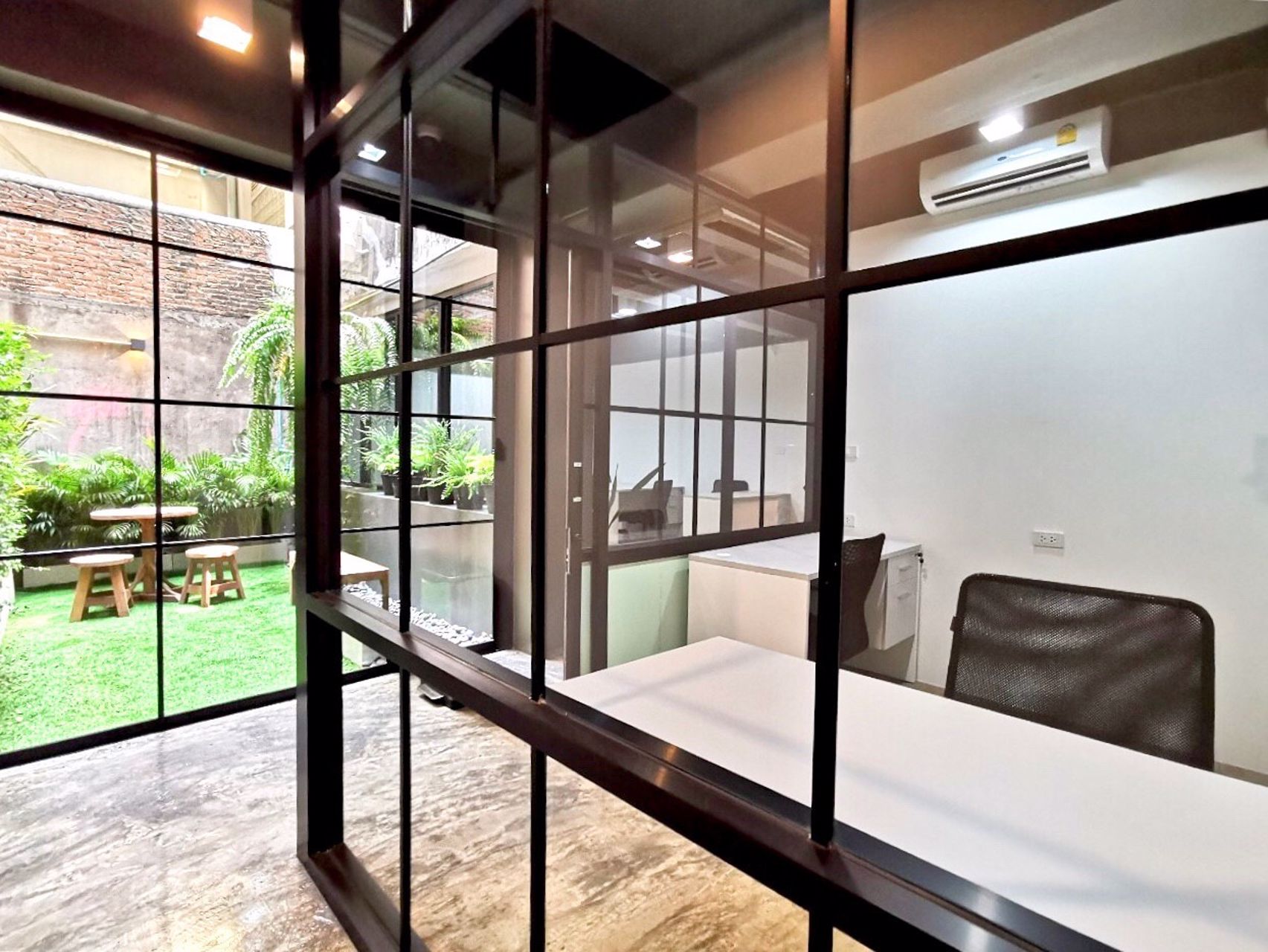 ออฟฟิศ-ให้เช่าเดินจาก-bts-mrtอโศกไม่เกิน-2นาที-new-service-for-rent-2mins-bts-mrt-asoke