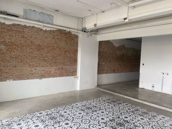 ให้เช่า-เป็นอาคาร-4-ชั้น-ใกล้ขาวสาร-ท่าพระอาทิตย์-ม-ธรรมศาสตร์-ท่าพระจันทร์-ติดถนนใหญ่-0900055524