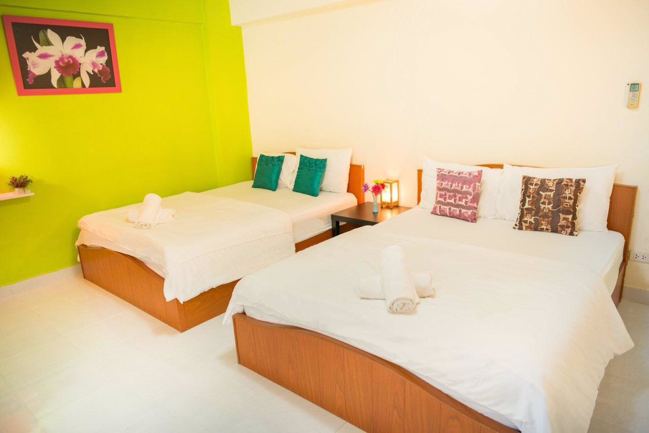 ห้องพักรายเดือนและรายวัน-เดินทางสะดวกติดถนนใหญ่-ใกล้สถาบันการจัดการปัญญาภิวัฒน์-ใกล้ตึกจัสมิน