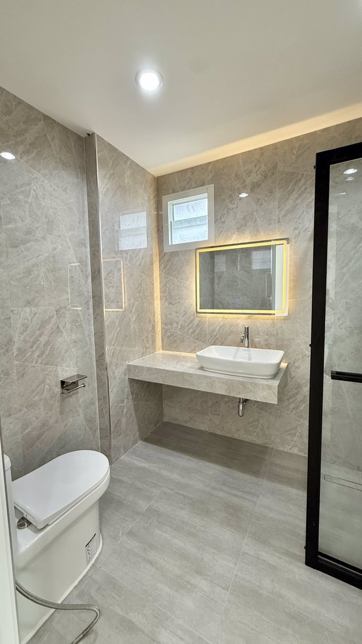 บ้านเดี่ยว-renovateใหม่-5010-ตรว-ลาดพร้าว101แยก42-มวาสินี-กทม-ใกล้รถไฟฟ้า