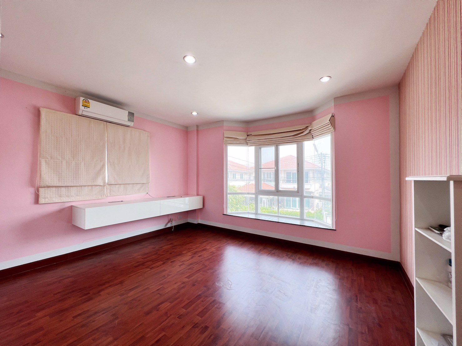 ขาย-หมู่บ้านศุภาลัย-การ์เด้นวิลล์-วงแหวน-ลำลูกกา-คลอง-3-ใกล้-bts-คูคต