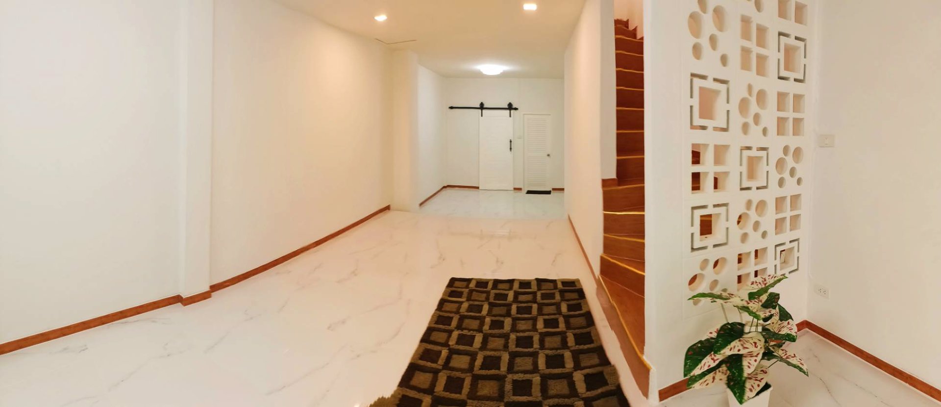 บ้านสวยพร้อมเสิร์ฟแล้วค่ะ-หมู่บ้านลัลลี่วิลล์คลอง-1