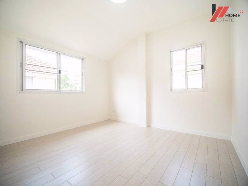 บ้านเดี่ยว-2-ชั้น-เนื้อที่-52-ตรว-หมู่บ้านคุณาภัทร-1-บ้านสวยพร้อมอยู่-ใกล้-เซ็นทรัลเวสต์เกต