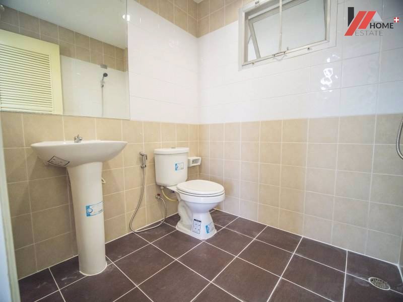 บ้านเดี่ยว-2-ชั้น-เนื้อที่-52-ตรว-หมู่บ้านคุณาภัทร-1-บ้านสวยพร้อมอยู่-ใกล้-เซ็นทรัลเวสต์เกต