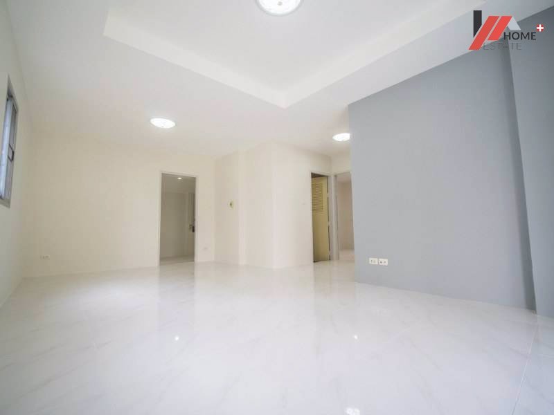 บ้านเดี่ยว-2-ชั้น-เนื้อที่-52-ตรว-หมู่บ้านคุณาภัทร-1-บ้านสวยพร้อมอยู่-ใกล้-เซ็นทรัลเวสต์เกต