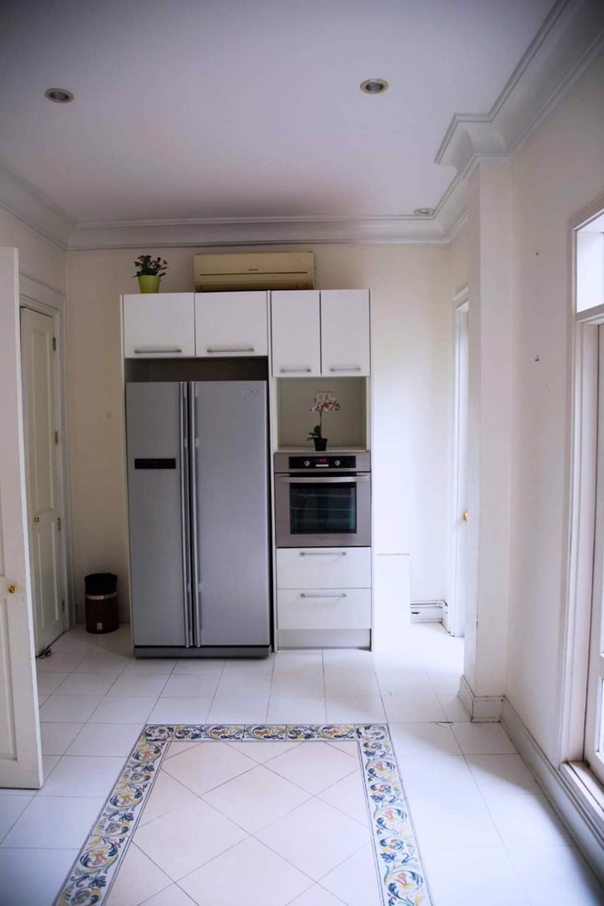 ให้เช่า-บ้านสุดหรู-สไตล์โคโลเนียล-บรรยากาศส่วนตัว-พร้อมเฟอร์นิเจอร์-เนื้อที่-150-ตรว-ใกล้-bts