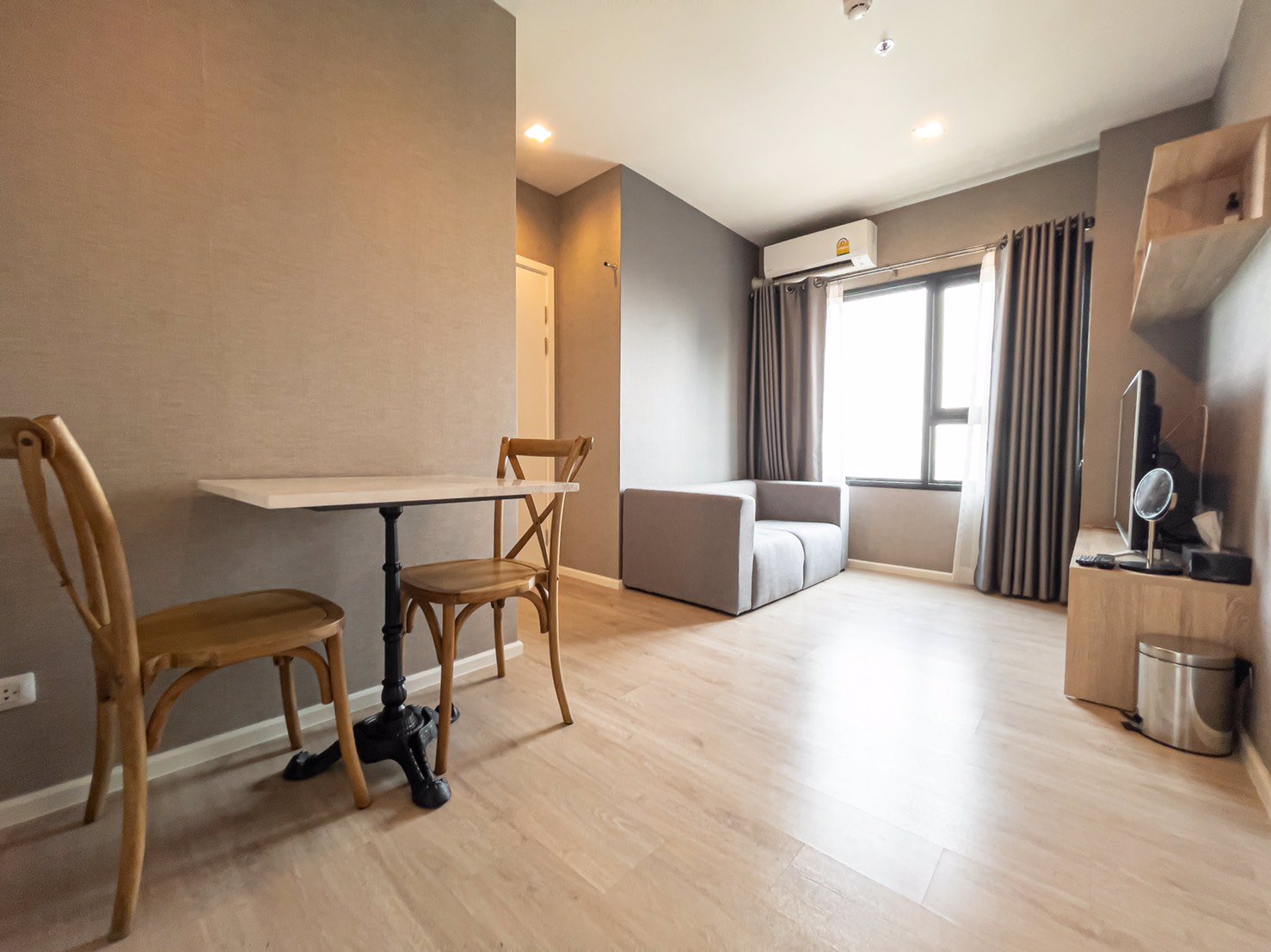 ขาย-คอนโด-escent-chiangmai-ทำเลดี-ติด-central-festival-ห้องมุม-ชั้น-16-ตกแต่งใหม่-พร้อมอยู่