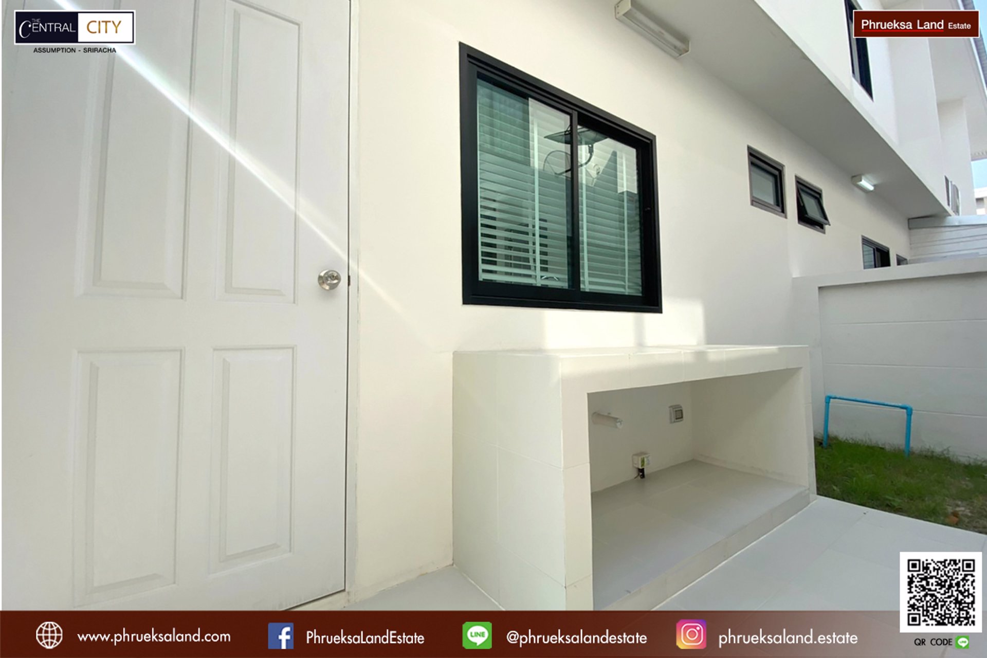 ทาวน์โฮมหรู-2-ชั้น-สไตล์-luxury-townhome-ใจกลางเมืองศรีราชา-พิเศษเริ่ม-17-ลบ