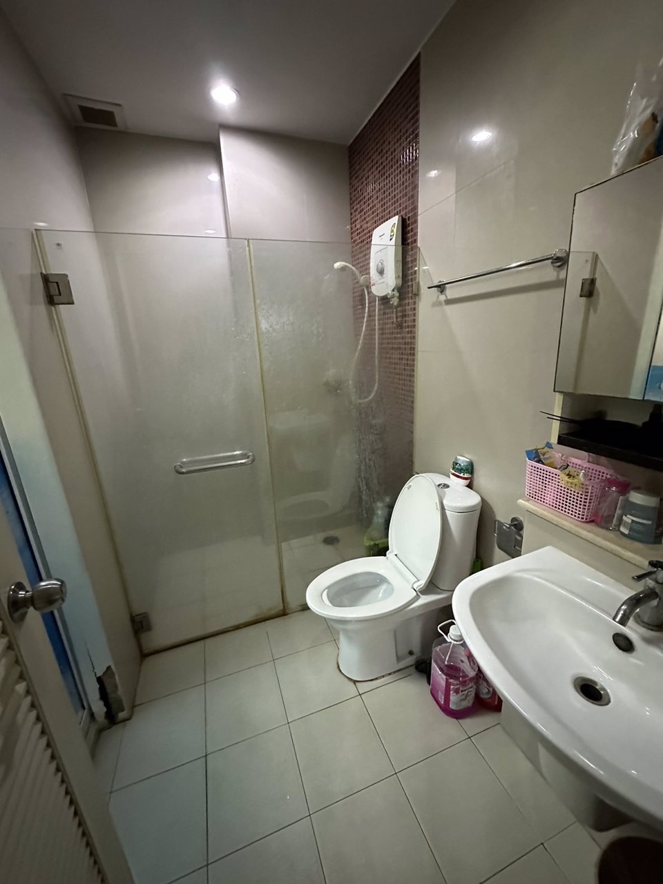 ขายหรือแลกคอนโด-50ตรม-1นอน1ห้องน่้า-ใกล้ห้าแยกปากเกร็ด