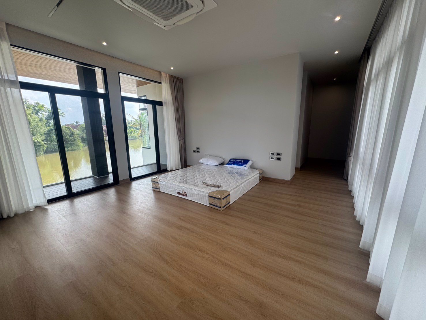 ขายวิลล่าสวย-อเมือง-สุราษฎร์ธานี-villa-for-sale-suratthani-thailand