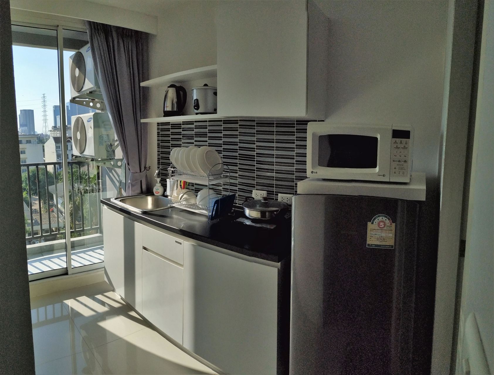 levo-ลาดพร้าว18-mrt-ลาดพร้าว-500-m-เดิน-6-นาที-วิน-10-บาท-ติด-family-7-11