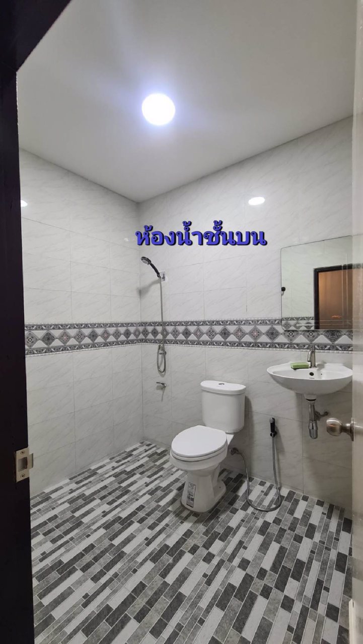 ฟรีดาวน์-ทาวน์เฮ้าส์สองชั้น-ปรับปรุงใหม่ทั้งหลัง-ติดถนนมิตรภาพ-อำเภอแก่งคอย-จังหวัดสระบุรี