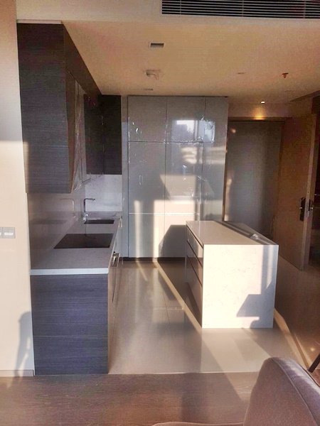 for-rent-the-esse-asoke-near-bts-asoke-เช่าคอนโด-ดิ-เอส-อโศก-ใกล้-bts-อโศก-ใกล้-mrt-เพชรบุรี