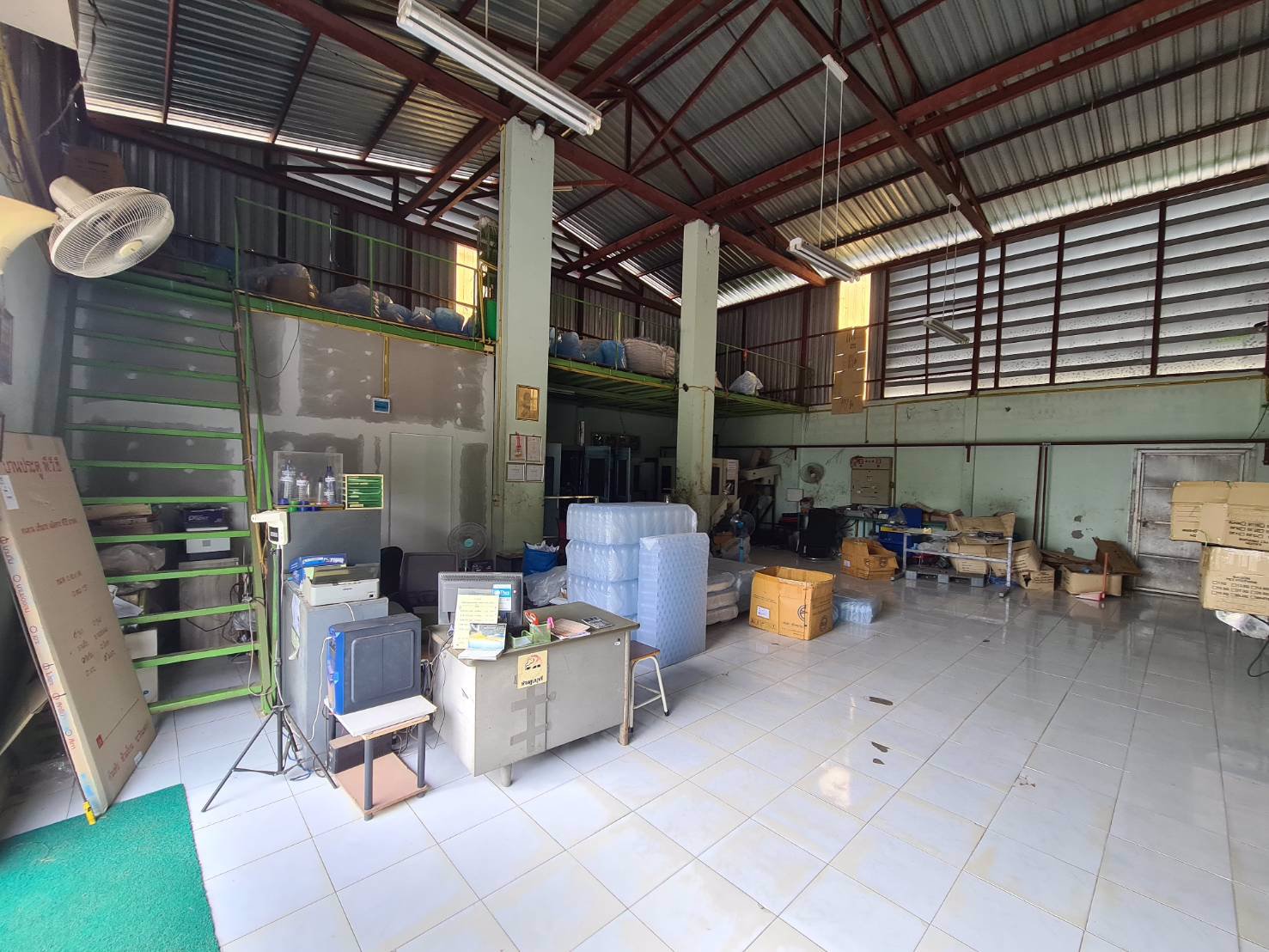 ขายที่ดินติดถนน-4-เลนหน้ากว้าง-40-เมตร