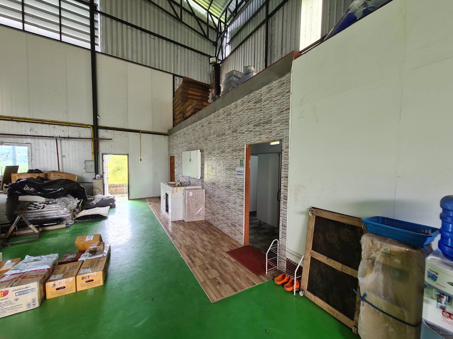 ขายที่ดินติดถนน-4-เลนหน้ากว้าง-40-เมตร