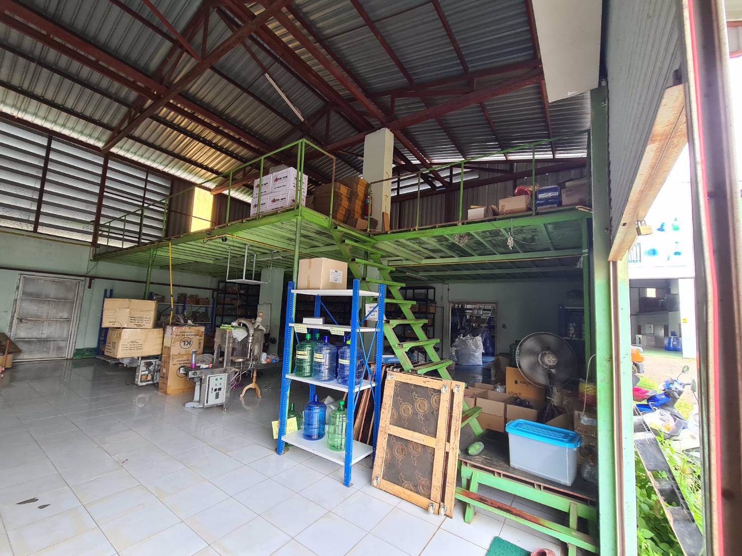 ขายที่ดินติดถนน-4-เลนหน้ากว้าง-40-เมตร