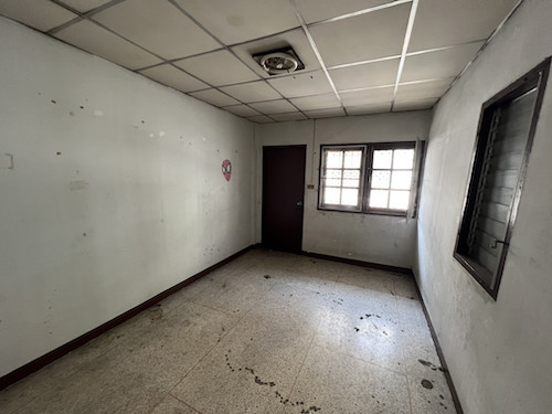 🧨-ถูกเหมือนได้เปล่า-ทาวน์เฮ้าส์-3-ชั้น-พื้นที่เยอะ-จอดรถ-2-คัน-🚗-มอมรชัย-3-ซอย-7-เพียง-165-ลบ