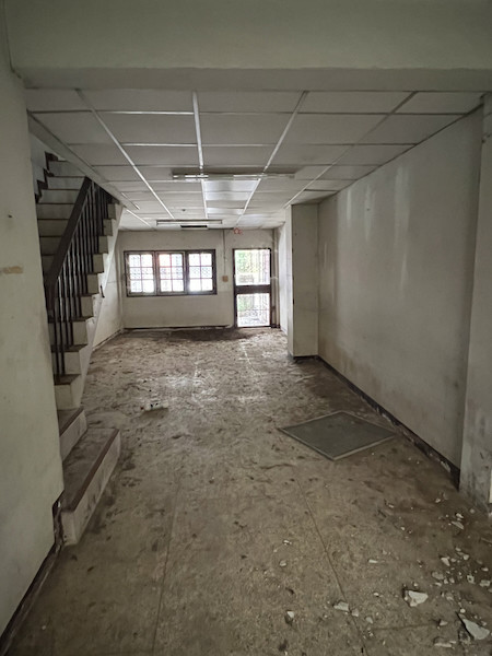 🧨-ถูกเหมือนได้เปล่า-ทาวน์เฮ้าส์-3-ชั้น-พื้นที่เยอะ-จอดรถ-2-คัน-🚗-มอมรชัย-3-ซอย-7-เพียง-165-ลบ