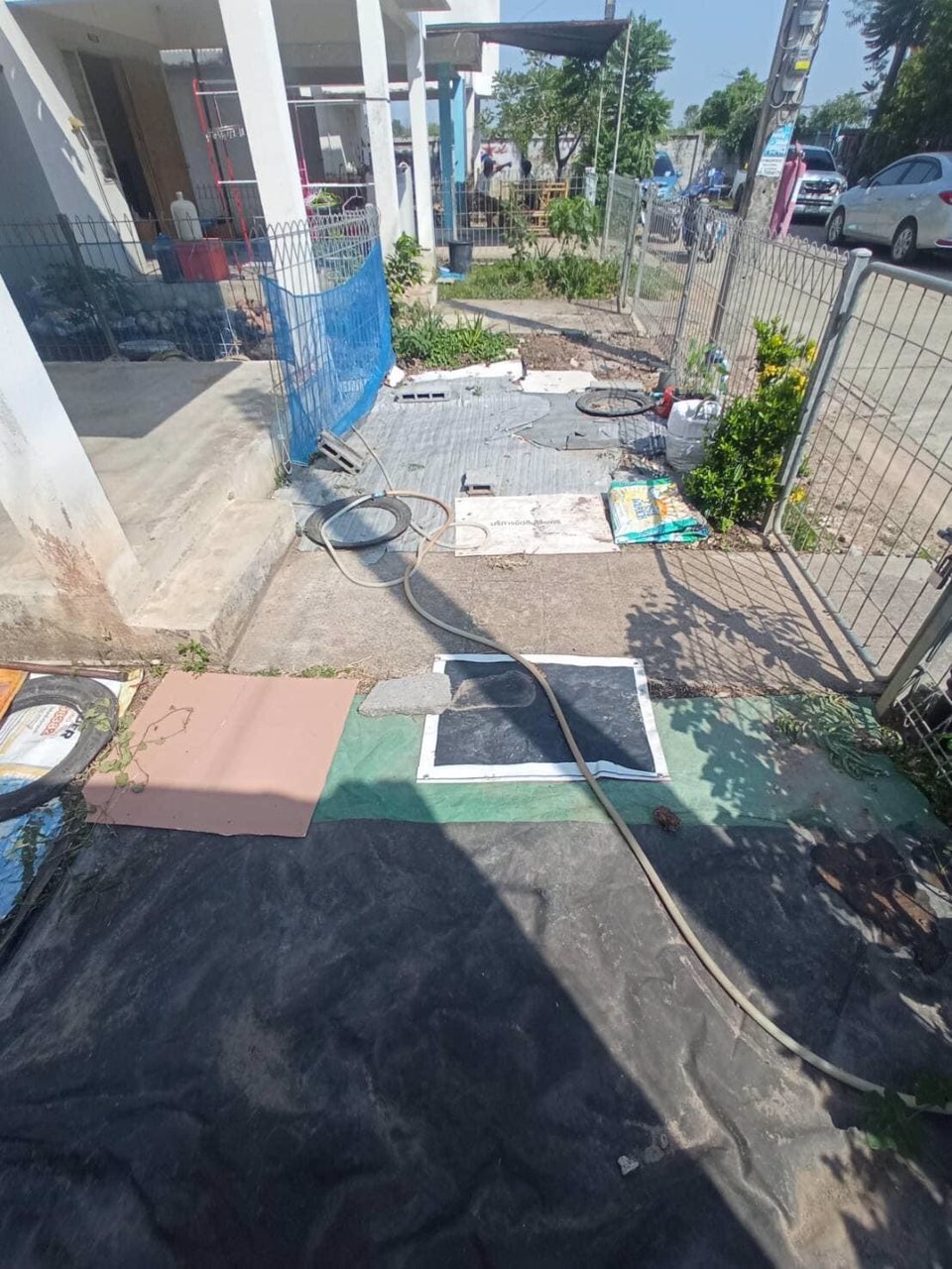 ขายบ้านเอื้ออาทร-ขายสองหลังคู่-อพนมสารคาม-ต้นซอย-ฟรีโอน