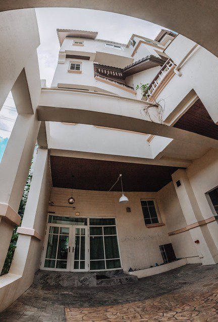 ให้เช่าทาวน์โฮมหลังมุม-45-ชั้น-5-ห้องนอน-5-ห้องน้ำ-ราคาพิเศษเฉพาะเดือนนี้เท่านั้น-ลดค่าเช่าจาก-550