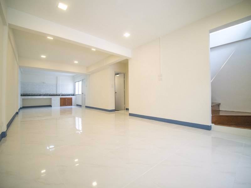 1007-ขายทาวน์เฮ้าส์หมู่บ้านสวัสดิการกทมพร้อมอยู่ข้างเซ็นทรัลแจ้งวัฒนะ-ใกล้แนวรถไฟฟ้าสายสีชมพู