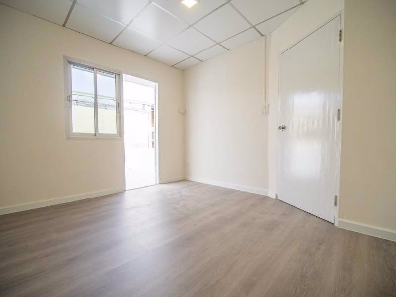 1007-ขายทาวน์เฮ้าส์หมู่บ้านสวัสดิการกทมพร้อมอยู่ข้างเซ็นทรัลแจ้งวัฒนะ-ใกล้แนวรถไฟฟ้าสายสีชมพู