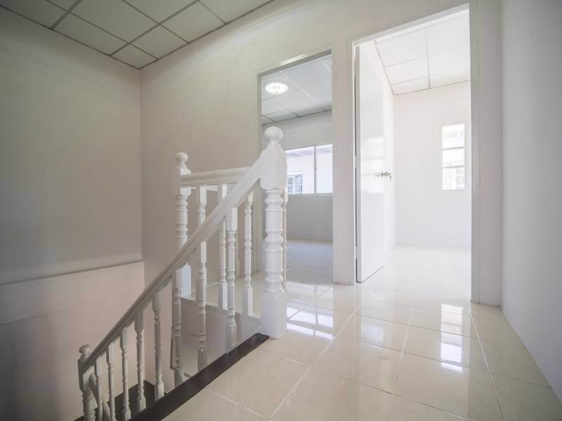 1021ซื้อบ้านหลังมุมได้ในราคาทาวน์เฮ้าส์-ฟังก์ชั่นคล้ายบ้านแฝด