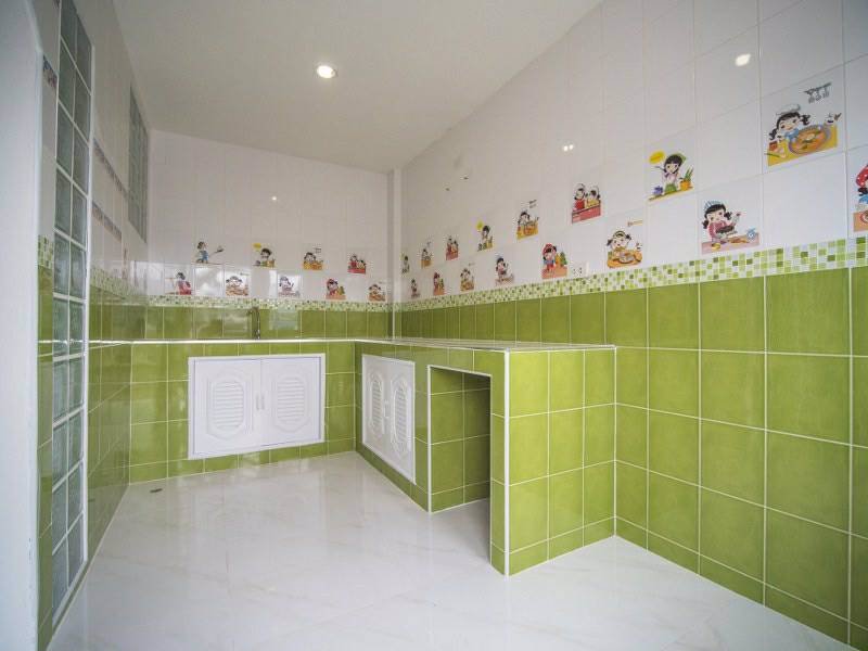 1023ทาวน์เฮ้าส์พร้อมอยู่-หมู่บ้านมนวดีพาร์ค-แปลงมุม-ริมถนนเมน