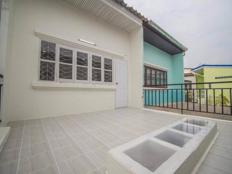 1025-ขายทาวน์เฮ้าส์ทำเลยอดฮิต-ทาวน์เฮ้าส์นันทนาการ์เด้นท์-2-ต้นซอยท่าอิฐ