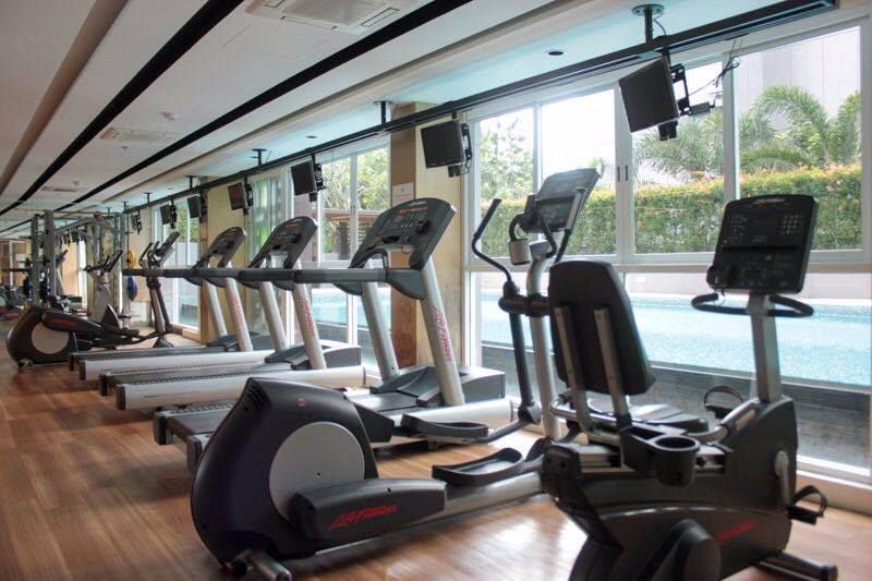 ขายคอนโด-i-biza-rca-ทำเลย่านพระรามเก้าห้วยขวาง-แนวรถไฟ-mrt-สายสีส้ม-300-เมตรถึงสถานี-รฟม