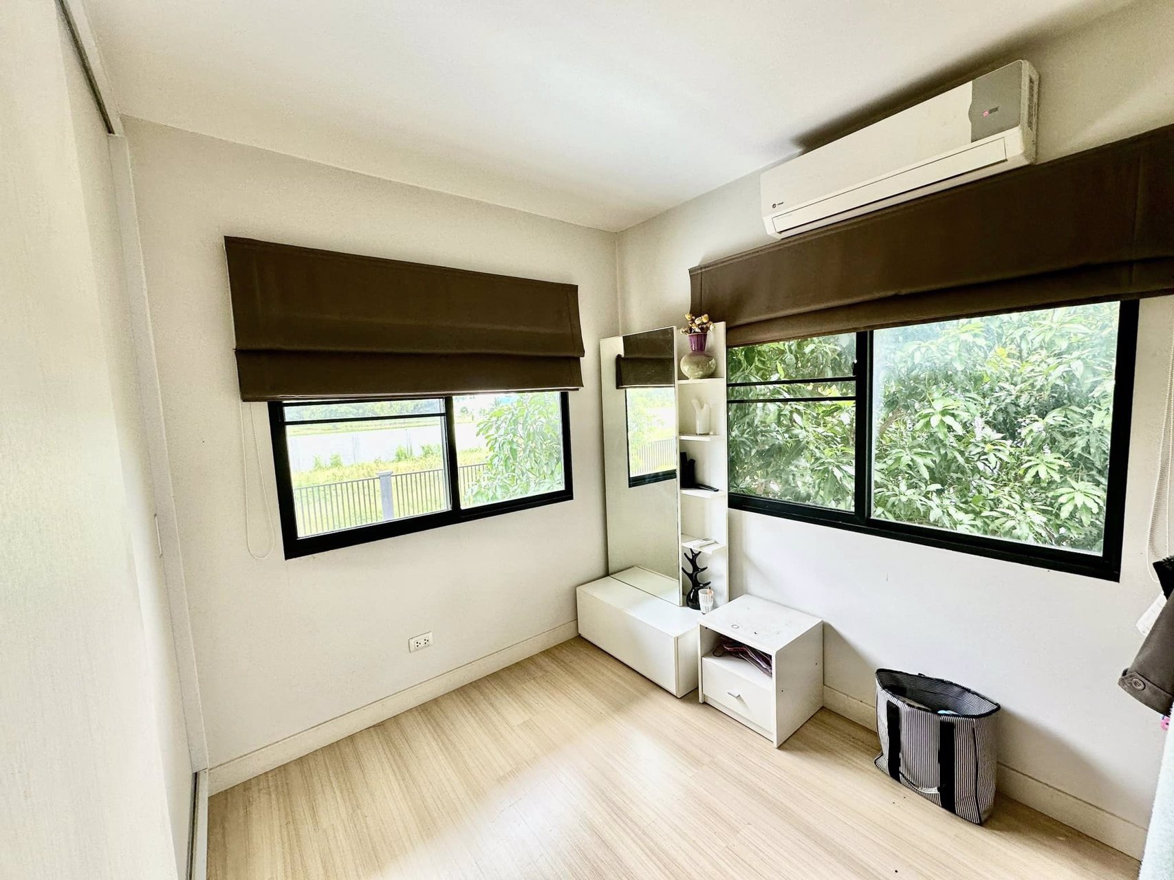 ขายด่วน-หมู่บ้านคณาสิริ-วงแหวน-ลำลูกกา