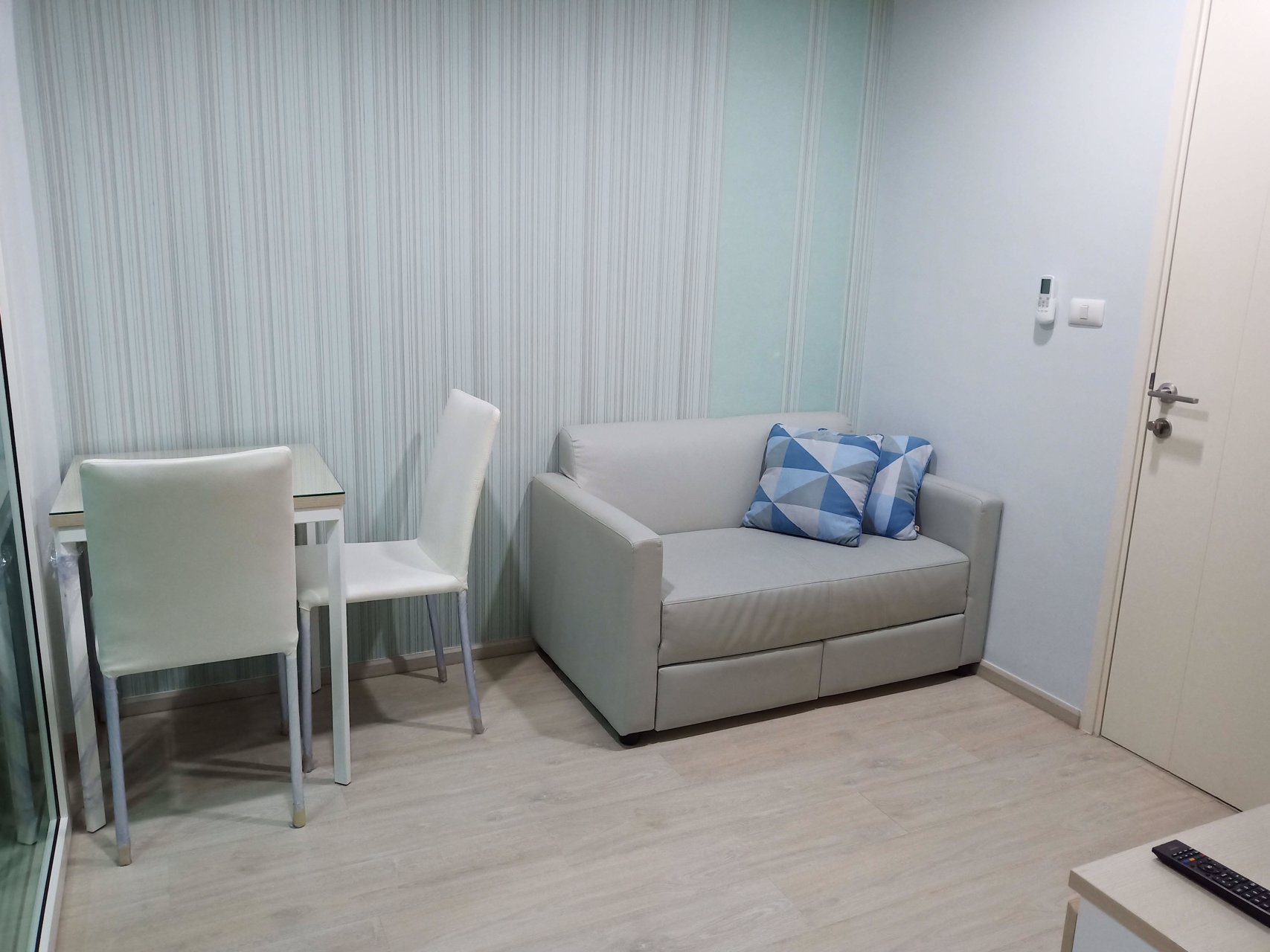 ให้เช่าคอนโด-aspire-วงศ์สว่าง-1-ห้องนอน-26sqm-ชั้น-10-เฟอร์ครบ-8500b-mo