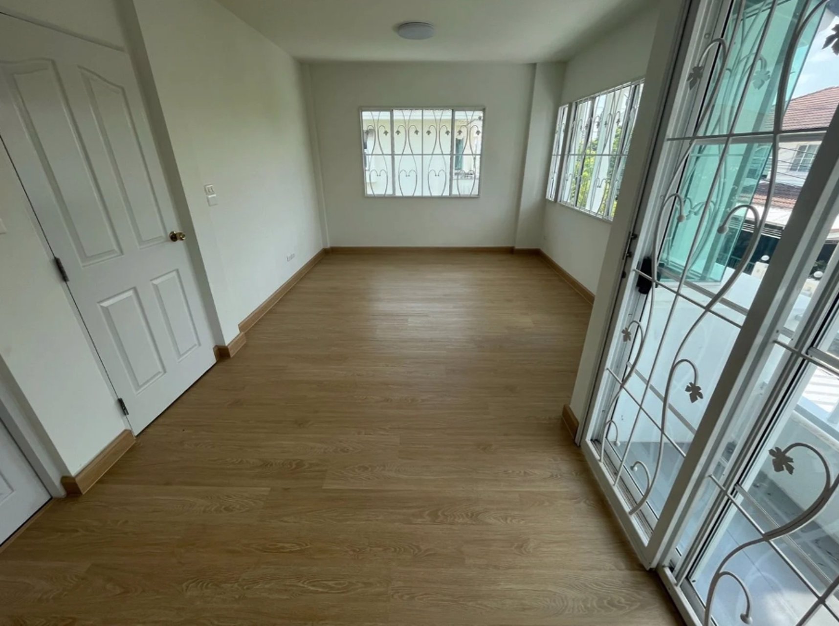 บ้านเดี่ยว-โครงการชลลดา-วัดลาดปลาดุก-ถนนกาญจนาภิเษก-นนทบุรี-รีโนเวทใหม่