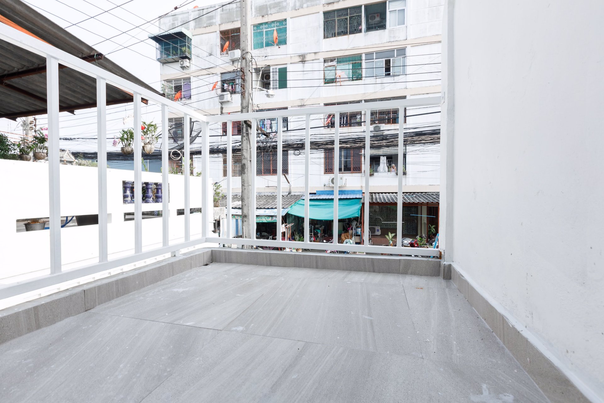 บ้านทาวน์โฮม-รีโนเวท-ใหม่-2-ห้องนอน-2-ห้องน้ำ