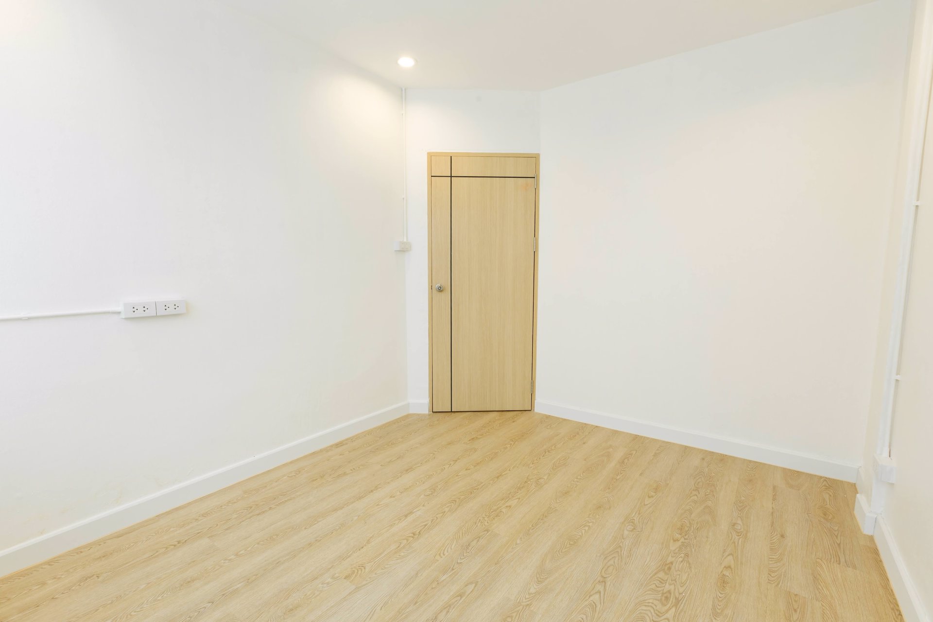 บ้านทาวน์โฮม-รีโนเวท-ใหม่-2-ห้องนอน-2-ห้องน้ำ