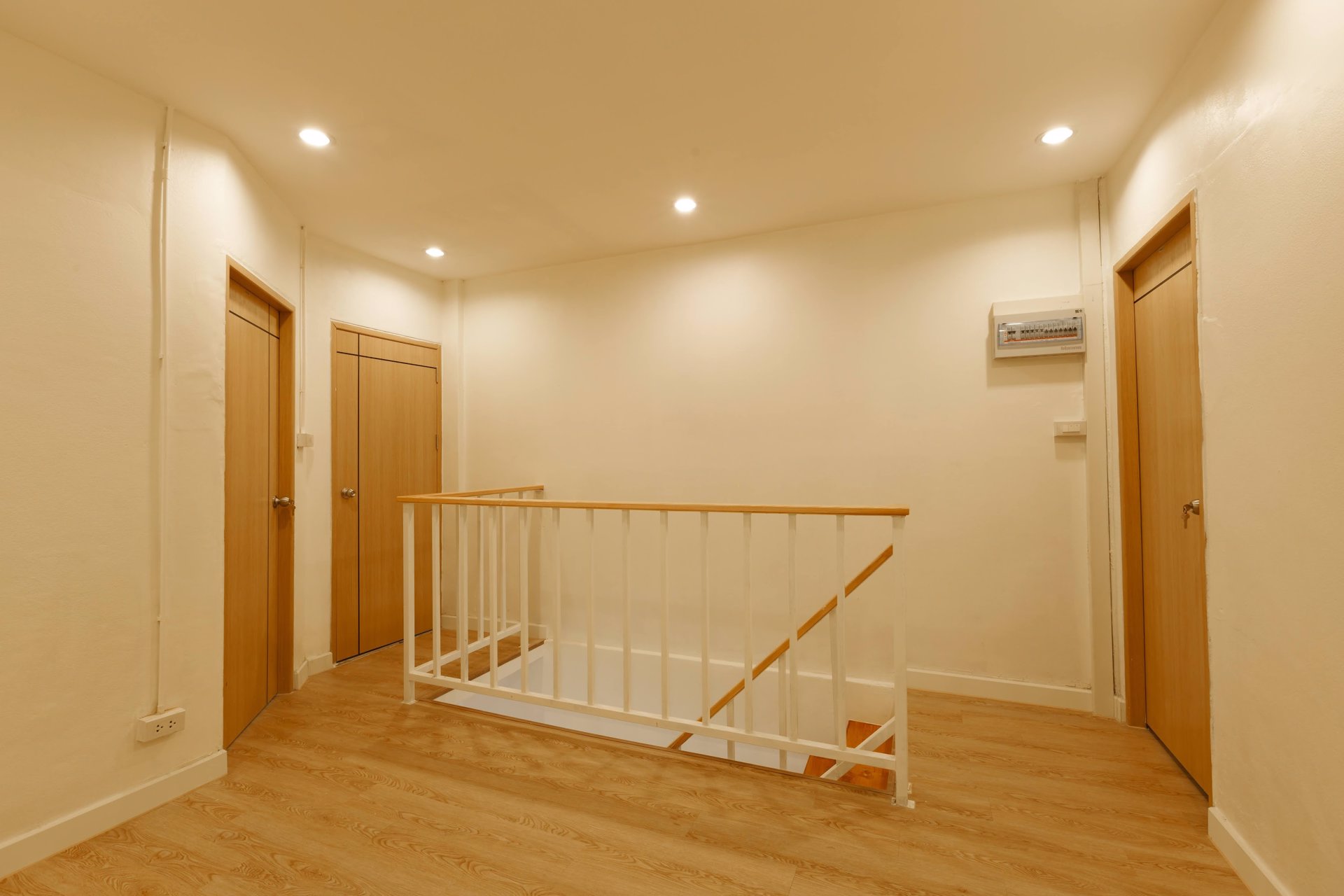 บ้านทาวน์โฮม-รีโนเวท-ใหม่-2-ห้องนอน-2-ห้องน้ำ