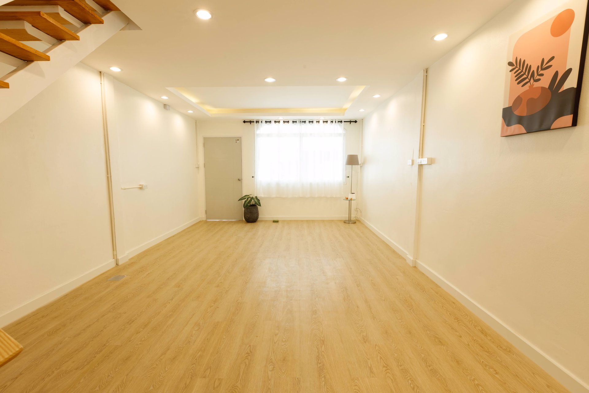 บ้านทาวน์โฮม-รีโนเวท-ใหม่-2-ห้องนอน-2-ห้องน้ำ