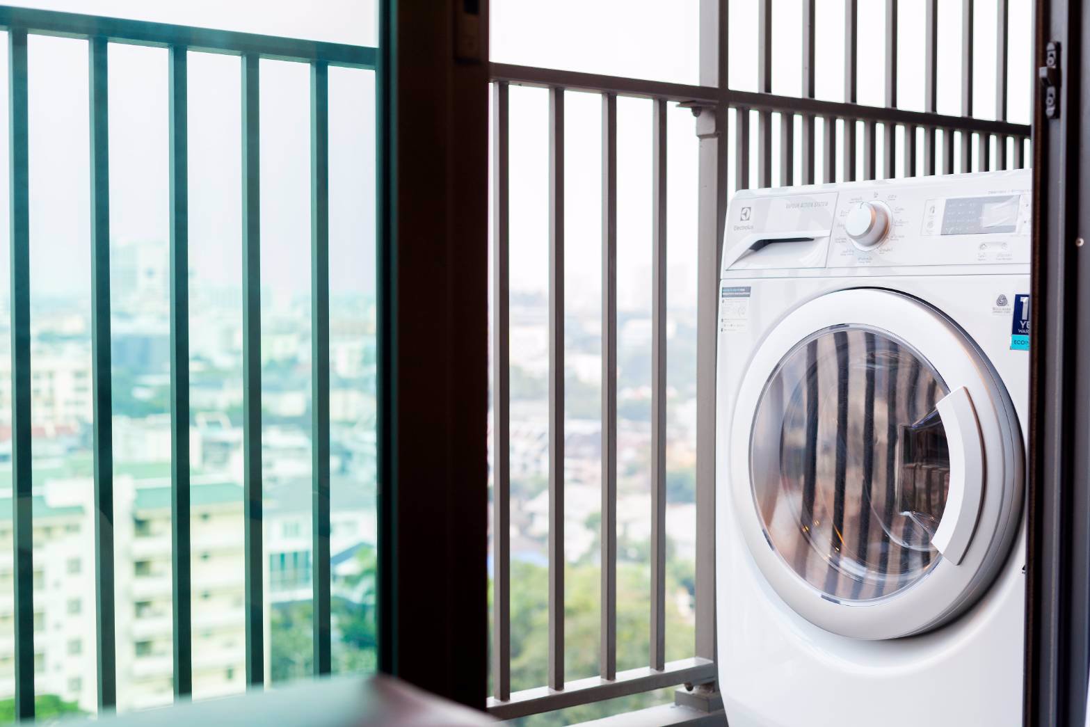 ให้เช่าคอนโด-ซี-เอกมัย-ใกล้btsเอกมัย-พร้อมอยู่-เฟอร์นิเจอร์-1ห้องนอน-1ห้องน้ำ