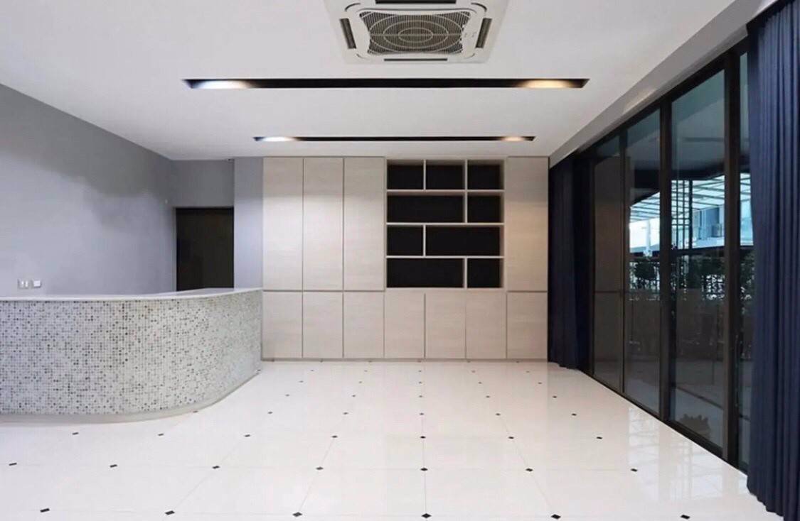 ขายโฮมออฟฟิศ-4-ชั้น-เอกมัย-รามอินทรา