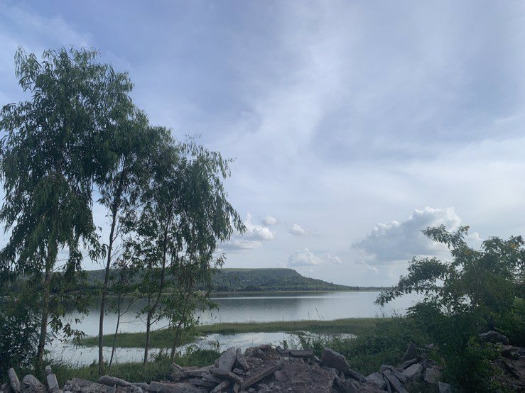 ขาย-ทาวน์โฮมส์-3-ชั้น-วิวหน้าบ้านติดทะเลสาบสุดฟิน-มุกดาหาร