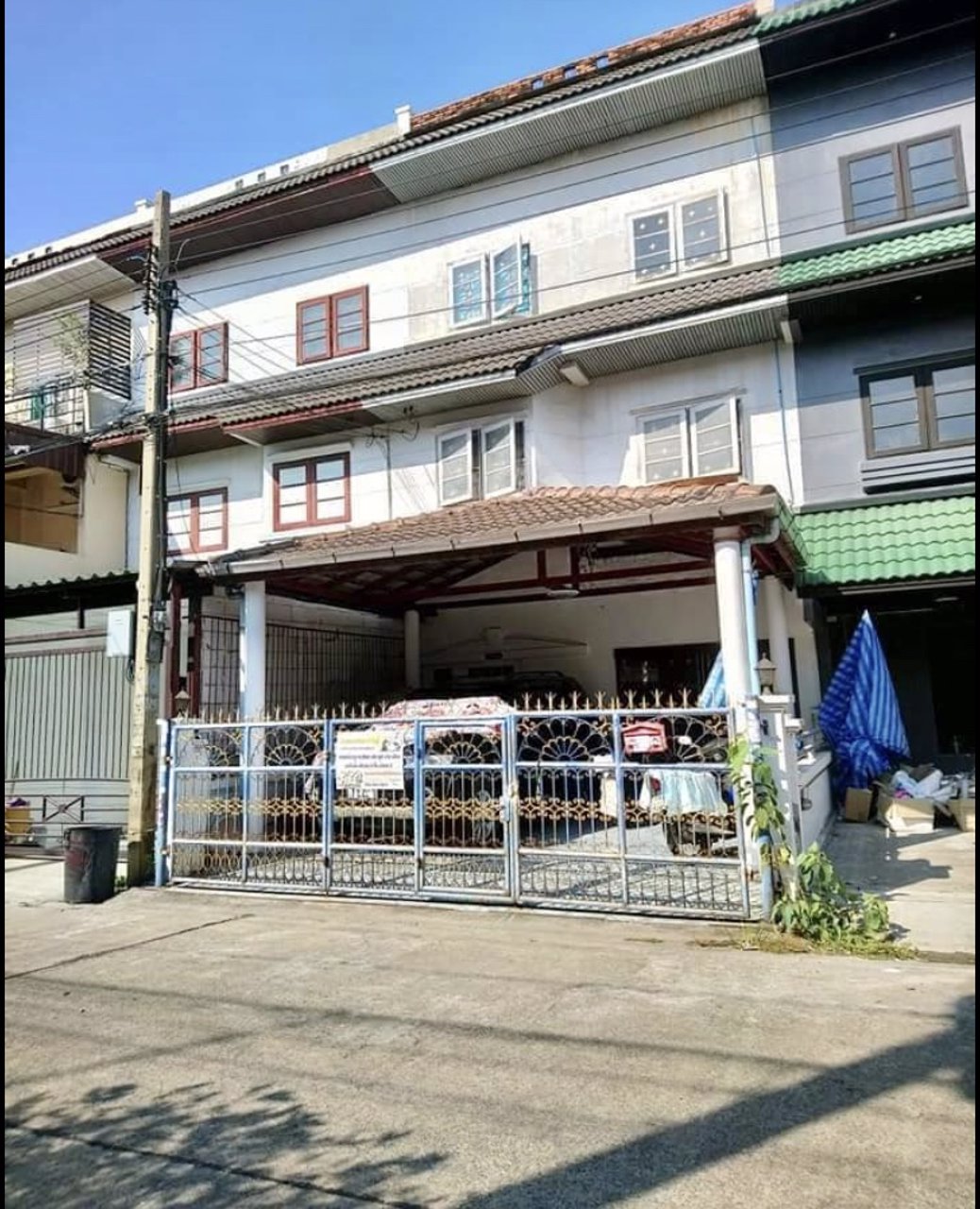 ขายทาวน์เฮาส์-3-ชั้น-มีดาดฟ้า-สรงประภา-13-ราคา-29-ล้าน-4-ห้องนอน-28-ตรว