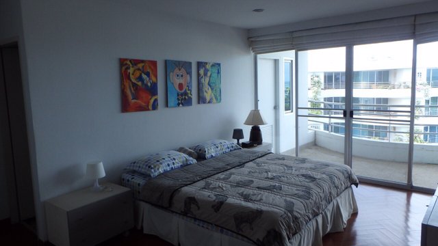 ขาย-ที่เห็นทะเลทั้งในห้องนอน-และห้องนั่งเล่น-คอนโดหัวหิน-2-นอน