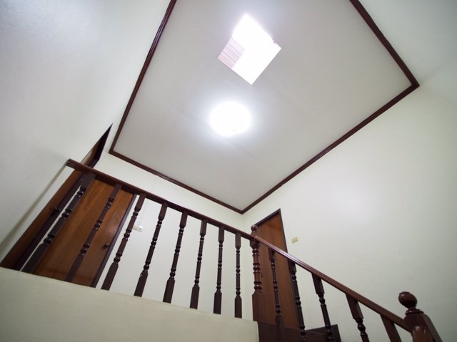 ขาย-ติดถนนหลัก-รัชดาภิเษก-32-อาคารพาณิชย์-4-ชั้น-375-ตรว