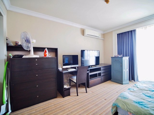 ขาย-มีที่จอดรถประจำ-คอนโดสายลม-สวีท-เสนานิคม-80-ตรม