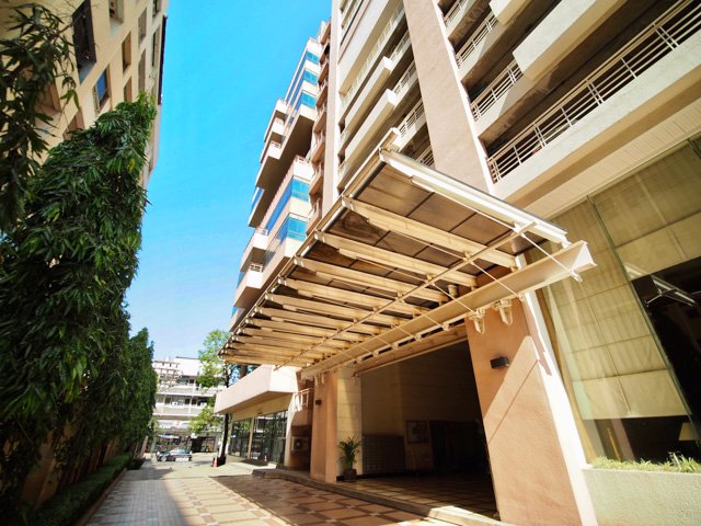 ขาย-มีที่จอดรถประจำ-คอนโดสายลม-สวีท-เสนานิคม-80-ตรม