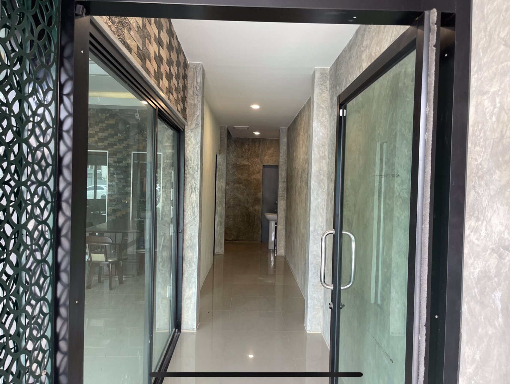 ให้เช่าสถานที่ทำร้านอาหาร-hostel-spa