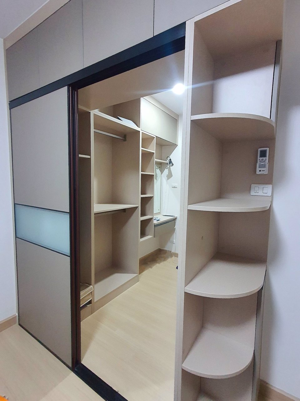 ขายคอนโด-ชั้นสูง-ใกล้รถไฟฟ้า-ท่าพระ